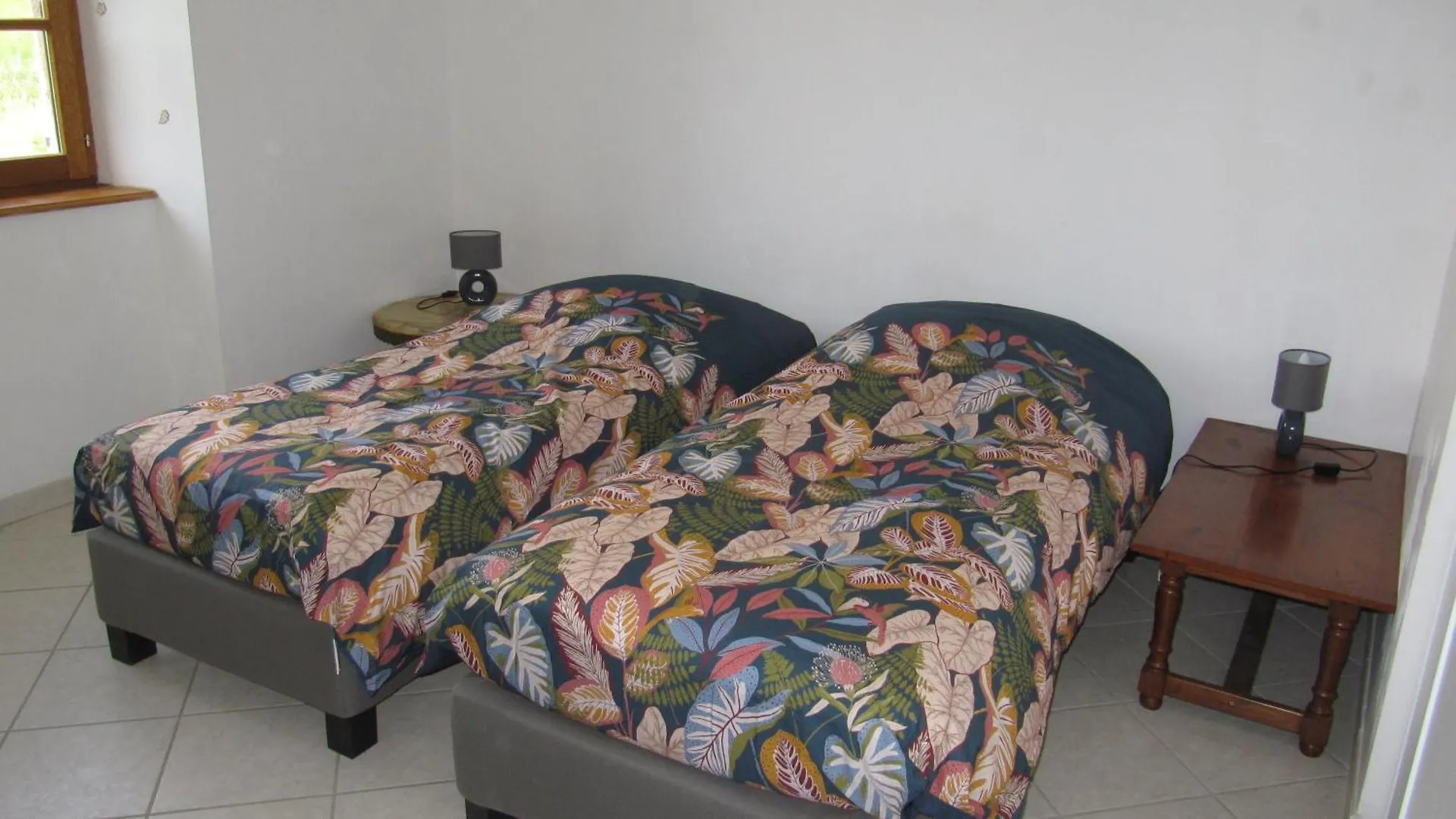 Ancienne Ferme Tranquille En Haute Ardeche Etables  0*, Etables (Ardeche)