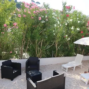 Le Petit Paradis Hébergement de vacances Cassis
